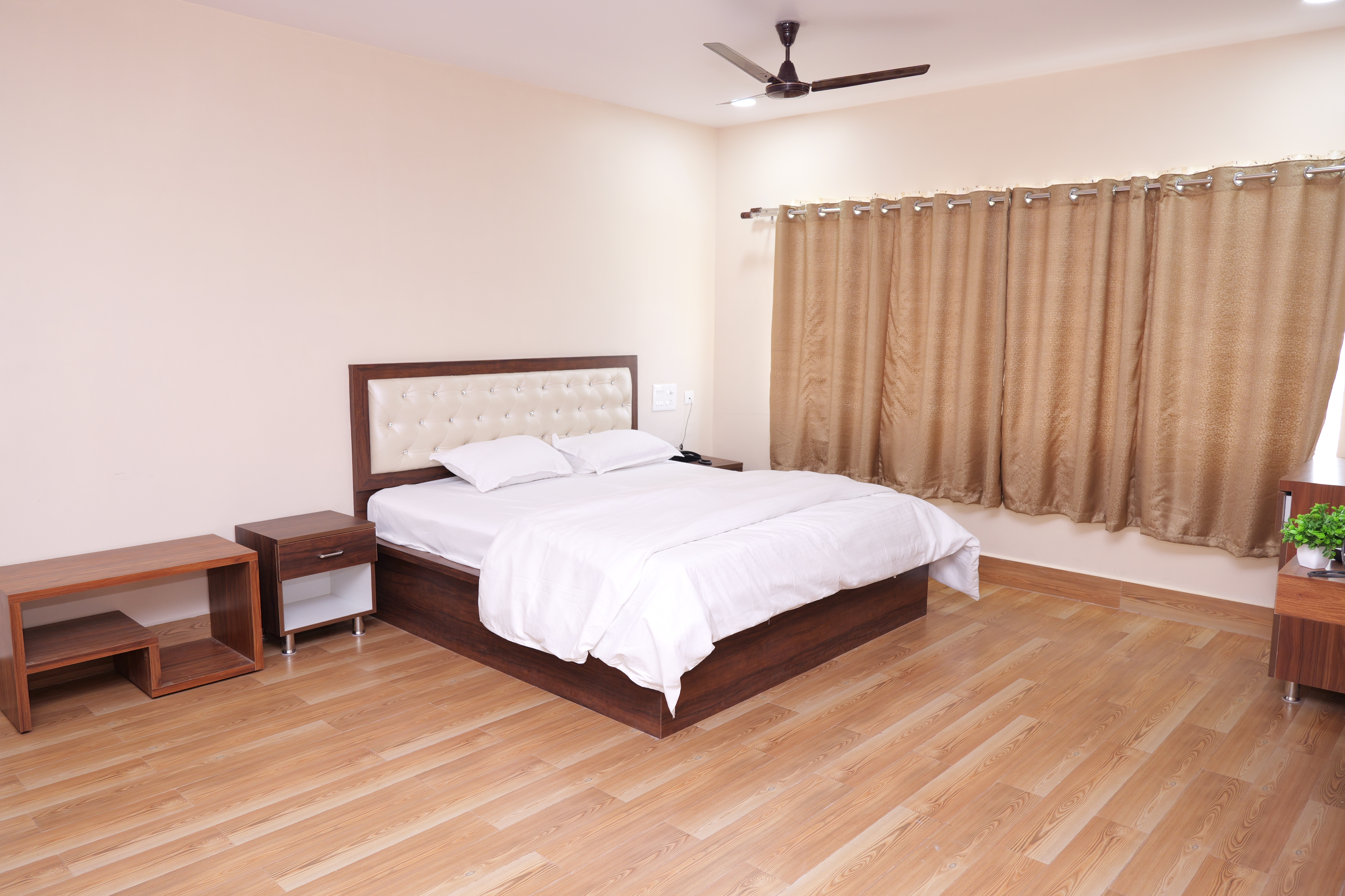 Booking Room
